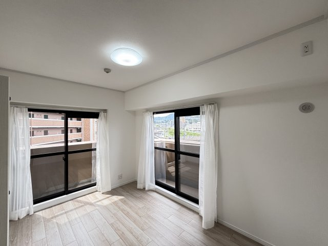 ＪCity古市駅前の洋室