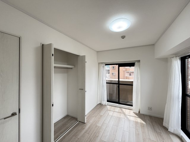 ＪCity古市駅前の洋室