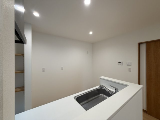 鳥取市東今在家 中古戸建のキッチン