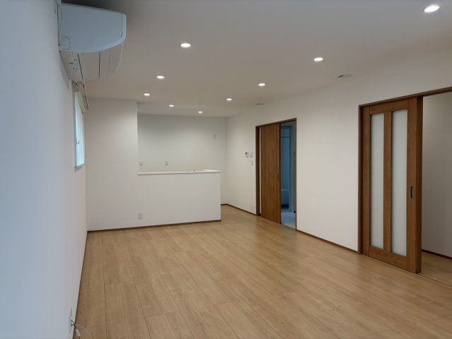 鳥取市東今在家 中古戸建の居間・リビング