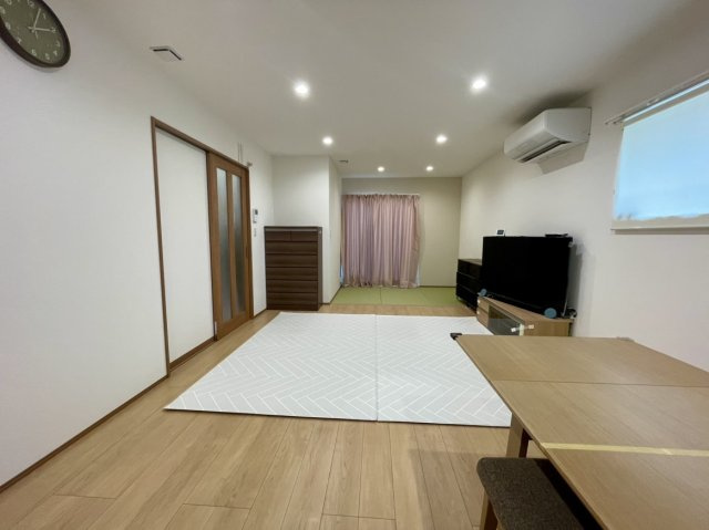 鳥取市東今在家 中古戸建の居間・リビング