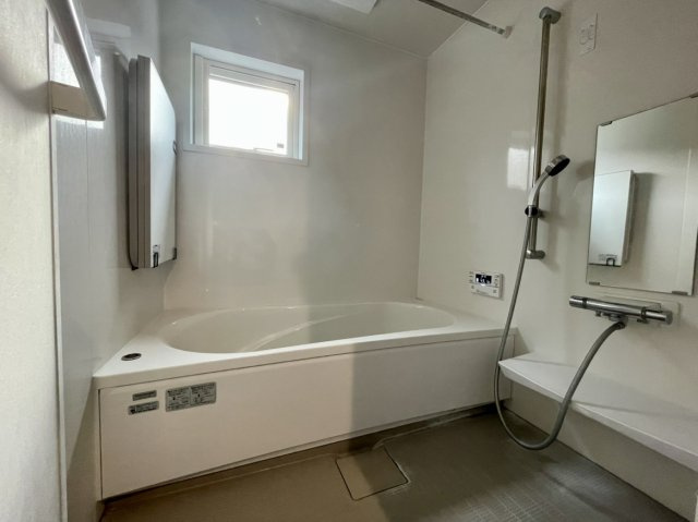 【浴室】 | 鳥取市東今在家 中古戸建