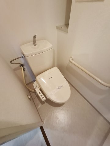 レフィナードのトイレ