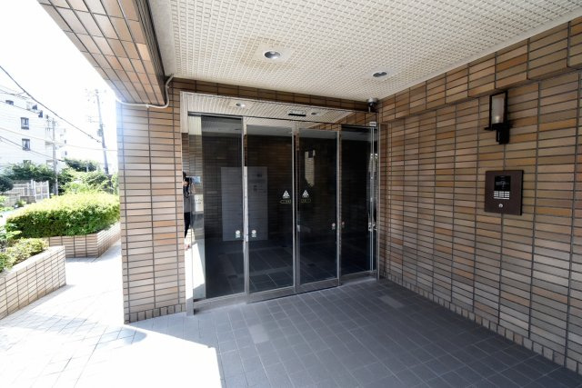 レフィナードのエントランス