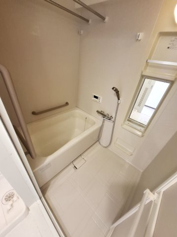 レフィナードの浴室