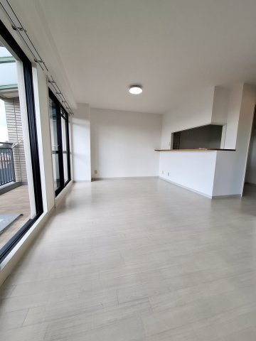 レフィナードのその他