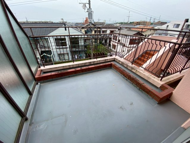 廻間公園南マンションのバルコニー