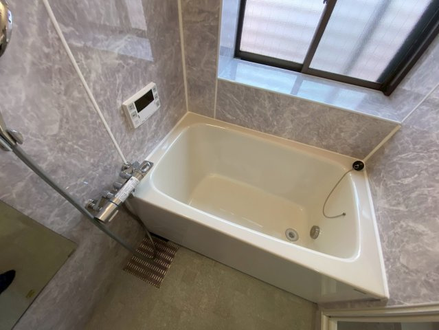 廻間公園南マンションの浴室