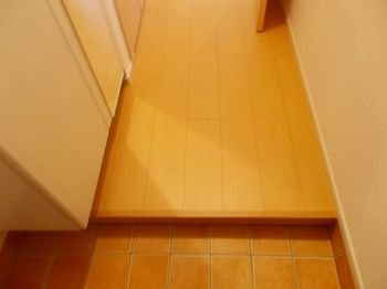 グランチャレットⅢの玄関