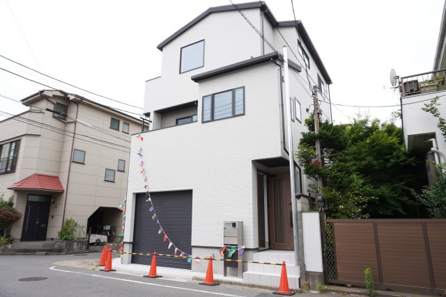 越谷市赤山町3丁目 新築分譲住宅の外観