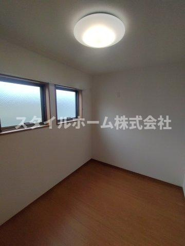 おがさわら和の家新屋町貸家群の居間・リビング