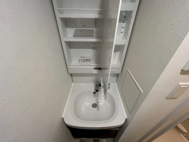 MAXIV東別院|名古屋市の賃貸ならMy賃貸の洗面所|MAXIV東別院 ※間取り反転・別号室写真使用