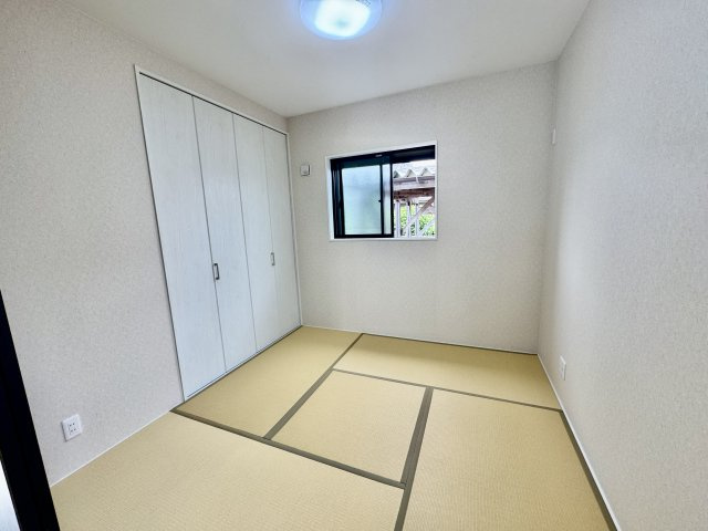 泉南市新家2期の和室|和室は収納付きで、お昼寝や来客のお泊まりにもすぐ対応できます