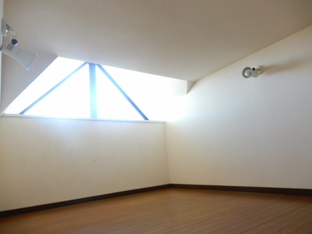 メゾンドール姫路英賀保の子供部屋