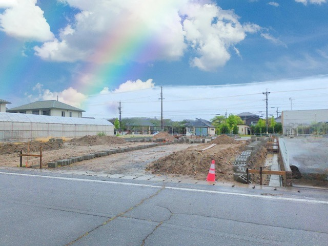 リーブルガーデン碧南市日進町第6　全6棟　新築戸建の前面道路含む現地写真