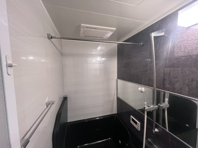 ユニハイム明石の浴室