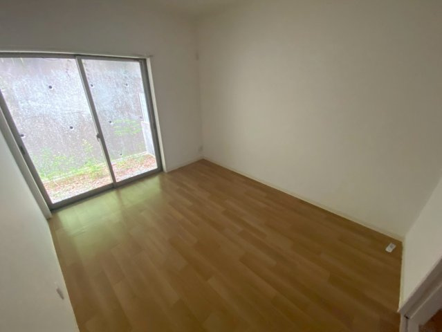 ヴィレッタ城之下の居間・リビング