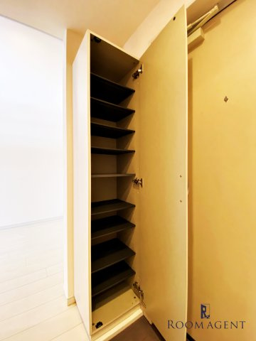 RoRoつゆはしの玄関