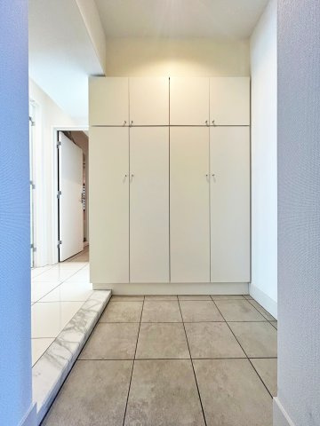 C.P.Pure1608の玄関