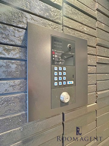 CREST TAPP大曽根のエントランス