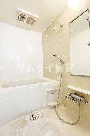 Evergarden千種IIの浴室