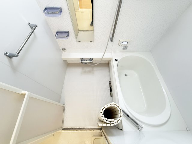 シャーメゾン万々Ⅱの浴室