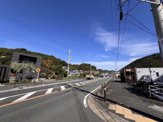 「藤和ガーデンハウス葉山」　4階　新規内装リフォームの周辺|R311
