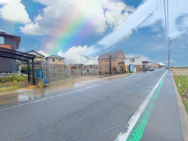 リーブルガーデン碧南市第62三宅町二丁目　全4棟　新築戸建の前面道路含む現地写真