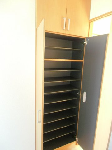 【玄関】 | ハイム五十嵐 | シューズボックス
