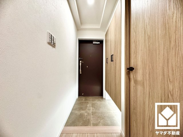 ネバーランド伏見丹波橋の玄関