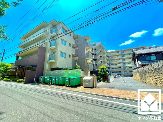 ネバーランド伏見丹波橋の外観