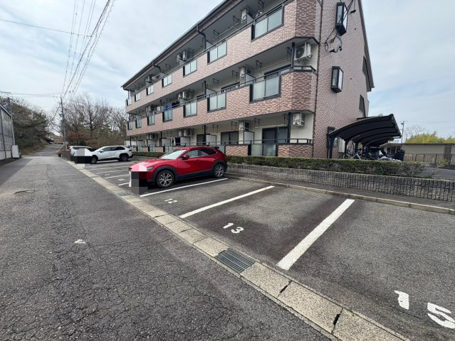 セレノシエルの駐車場