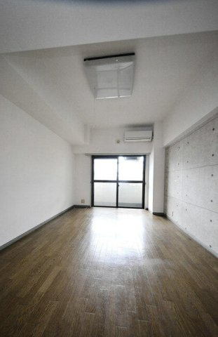 【寝室】