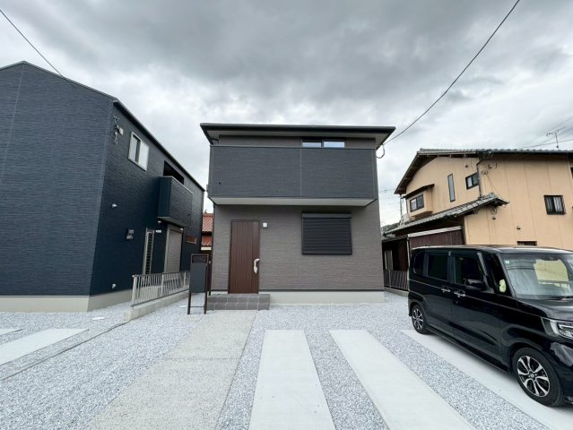 SUN COURTーサンコート－小倉南区中貫2丁目【小倉南区　新築戸建て】の外観|落ち着いた色合いの外観です♪　【小倉南区　新築戸建て】