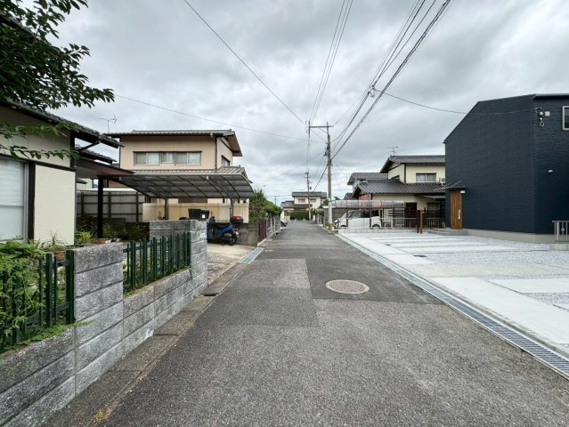 SUN COURTーサンコート－小倉南区中貫2丁目【小倉南区　新築戸建て】の前面道路含む現地写真|スーパーコンビニ徒歩圏内で買い物も便利♪【小倉南区　新築戸建て】