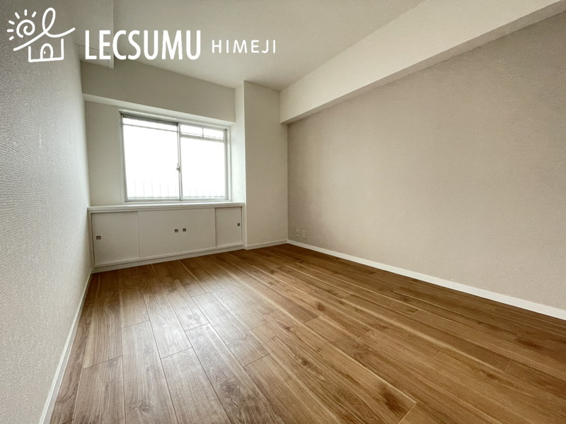 第五恵美酒マンションの洋室