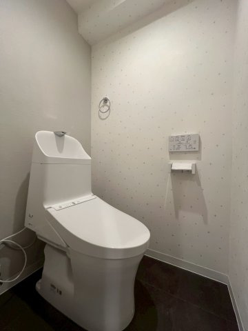 はまなすコーポのトイレ|必須の温水洗浄付き便座◎