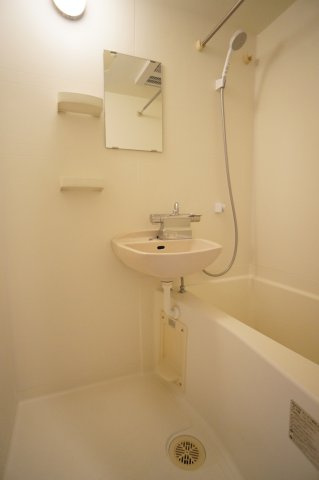 エスティメゾン南行徳の浴室