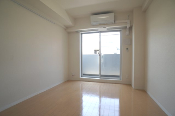 エスティメゾン南行徳の居間・リビング