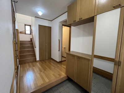 【玄関】 | 安城市新田町小山西戸建