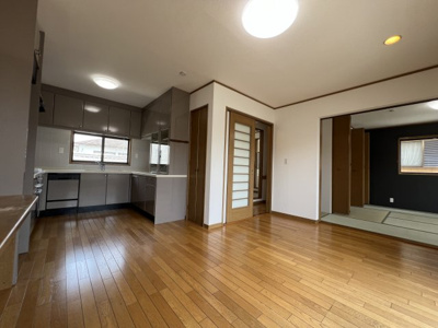 【居間・リビング】 | 安城市新田町小山西戸建