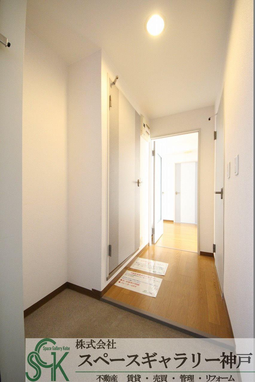 井吹東シティコートの玄関|※お部屋により仕様が異なる可能性があります。