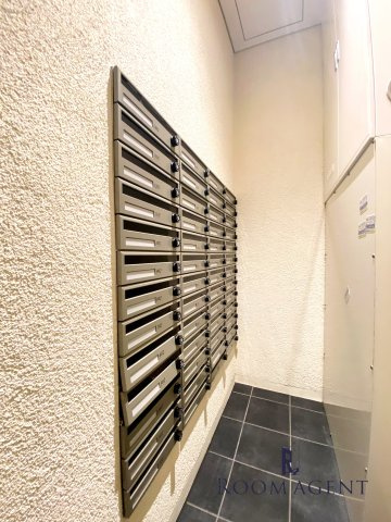 カレント今池のエントランス