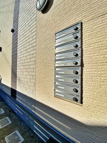 クレイビア熱田のエントランス