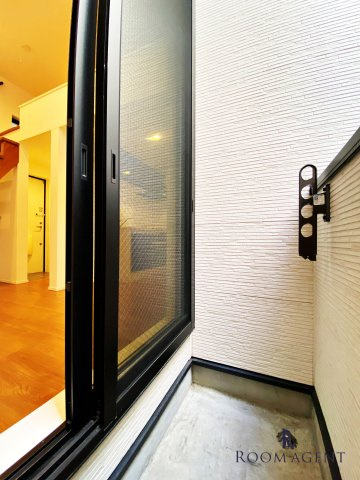 コスモハイツ高畑のバルコニー