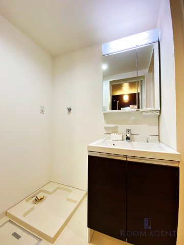 コスモハイツ高畑の洗面所