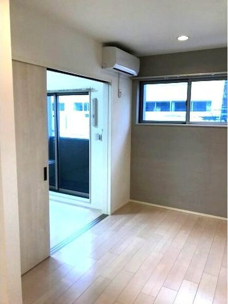 スヴニール伝馬の居間・リビング