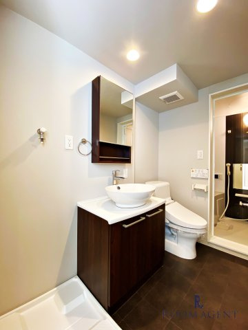 ドミトリー上高畑の洗面所