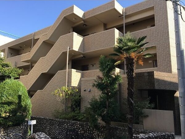 ハイリスベーネ池下