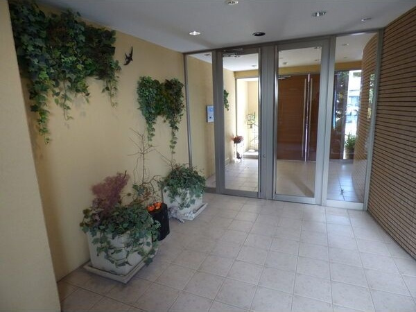 フォレスト9のエントランス